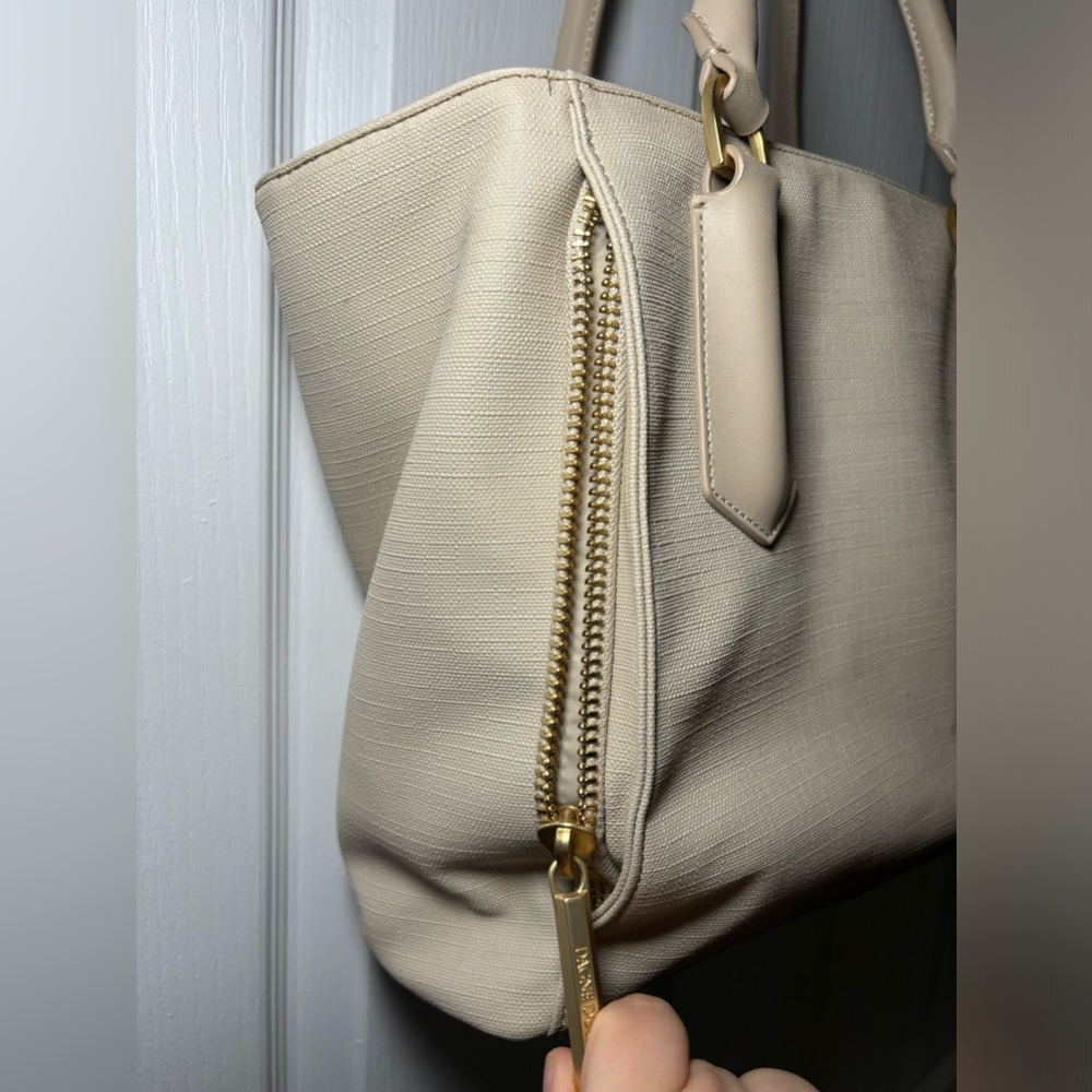 Dagne Dover Cream Tote Bag - Picture 6 of 11